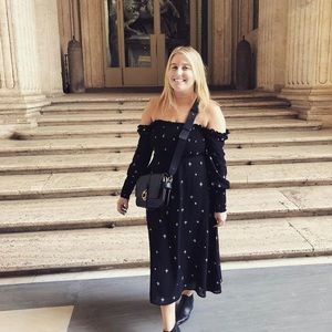 Meet your Posher, Carly